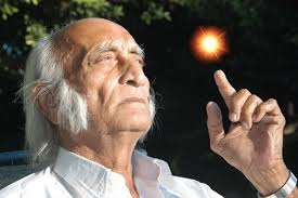 Hiran Ratan Manek, difusor del Sungazing